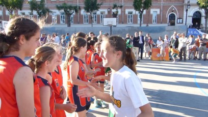 Final Femenina Peque Copa Colegial Madrid 2015. Alameda de Osuna vs Irlandesas.
