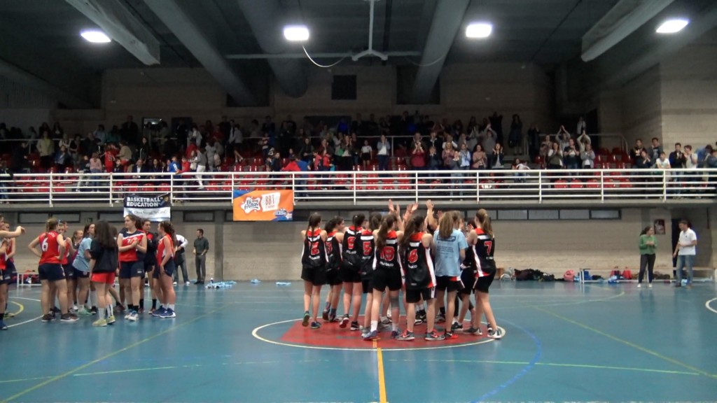Videos: Semifinal Copa Colegial 2017. Agustiniano vs Corazonistas femenino